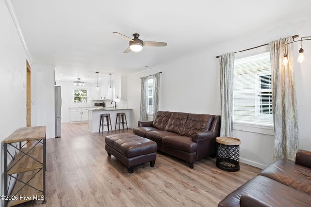 1921 Hudson Drive, Wilmington, NC 28403