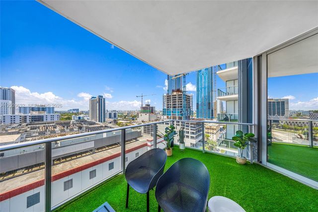 851 NE 1st Ave 1408, Miami, FL 33132