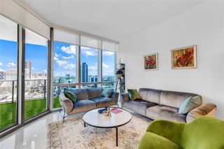 851 NE 1st Ave 1408, Miami, FL 33132