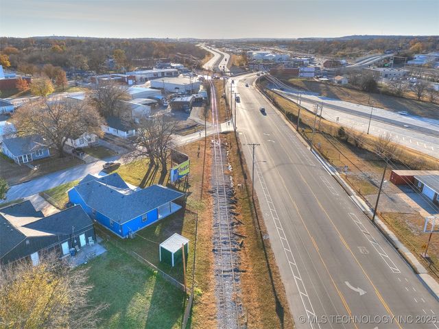 2303 W 40th Street, Tulsa, OK 74107