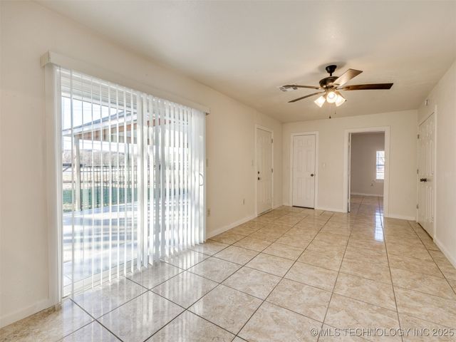 2303 W 40th Street, Tulsa, OK 74107