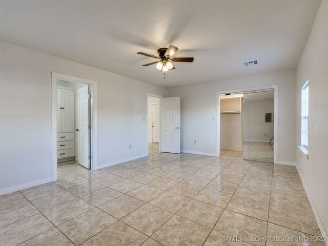 2303 W 40th Street, Tulsa, OK 74107