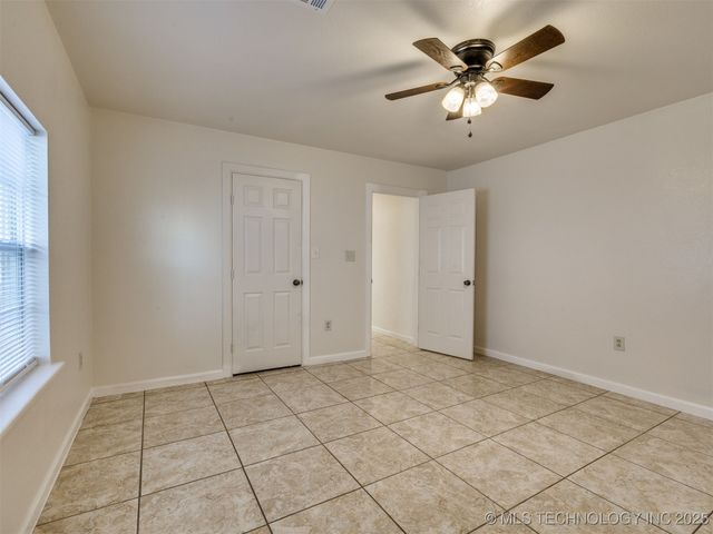 2303 W 40th Street, Tulsa, OK 74107