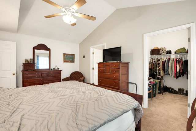 21 Briallia Circle, Newmarket, NH 03857