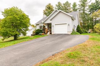 21 Briallia Circle, Newmarket, NH 03857
