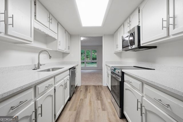 3229 Clairmont North NE, Atlanta, GA 30329