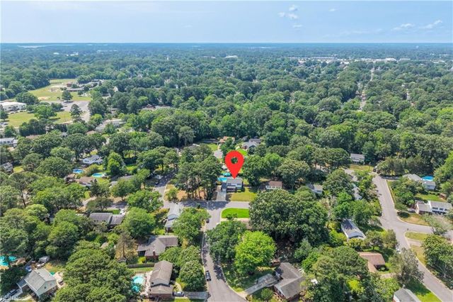 517 Kingston DR, Virginia Beach, VA 23452