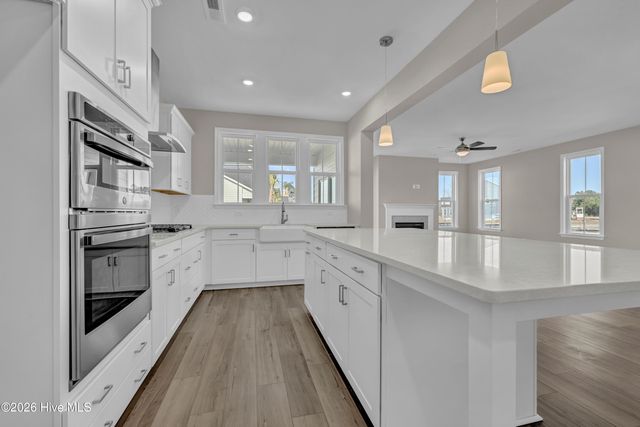 37 Lookout Point, Hampstead, NC 28443