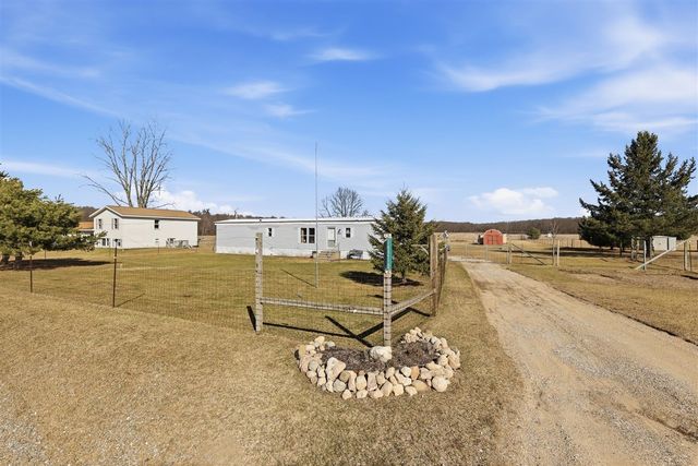 15210 Myers Lake Avenue, Cedar Springs, MI 49319