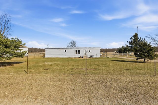 15210 Myers Lake Avenue, Cedar Springs, MI 49319