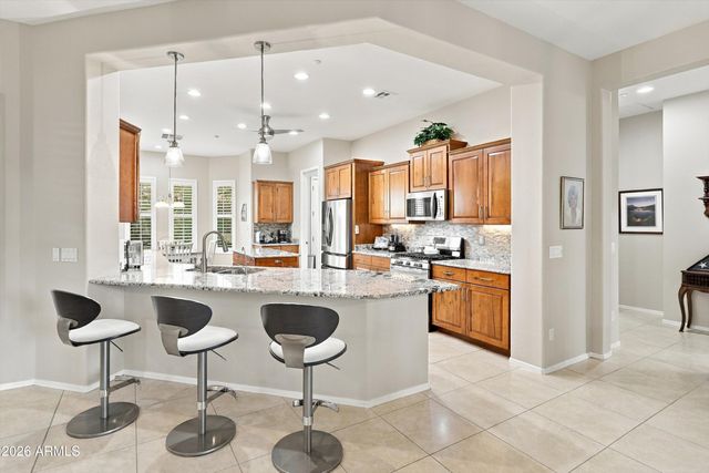 12370 W ROBERTA Lane, Peoria, AZ 85383