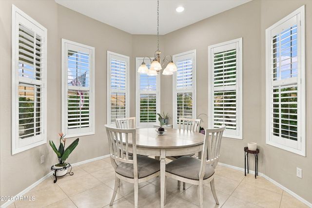 12370 W ROBERTA Lane, Peoria, AZ 85383
