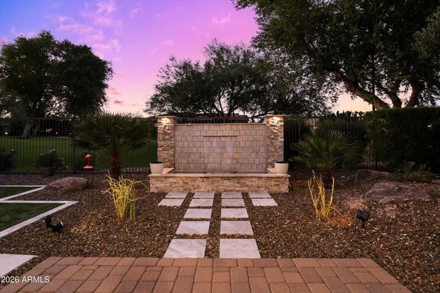 12370 W ROBERTA Lane, Peoria, AZ 85383