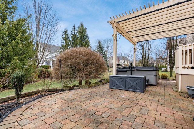 5395 Anacala Court, Westerville, OH 43082