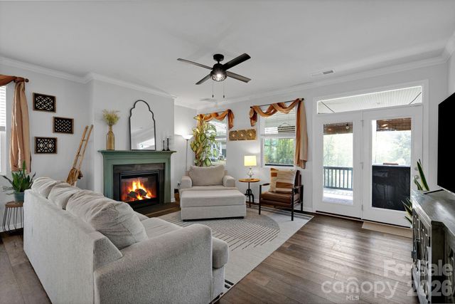 13124 Lakemore Drive, Charlotte, NC 28278