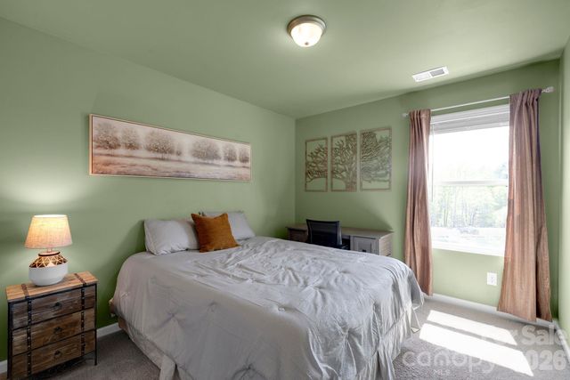 13124 Lakemore Drive, Charlotte, NC 28278