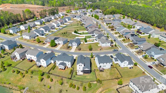 13124 Lakemore Drive, Charlotte, NC 28278