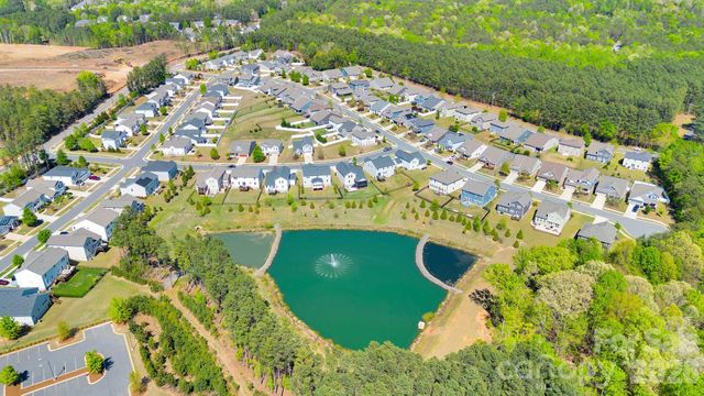 13124 Lakemore Drive, Charlotte, NC 28278