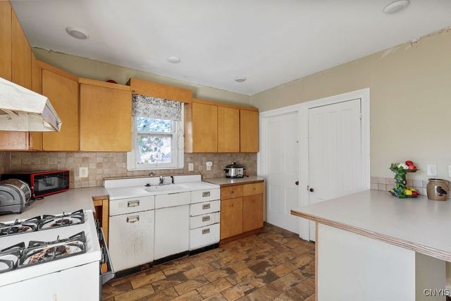 148 West 7th Street, Oswego, NY 13126