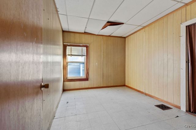 148 West 7th Street, Oswego, NY 13126