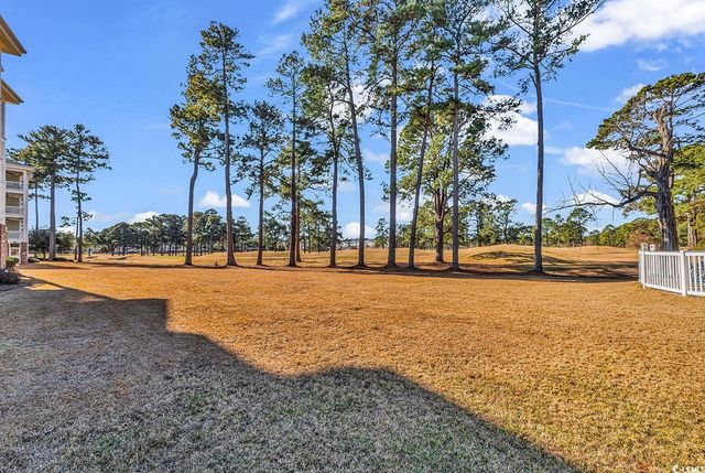 4870 Luster Leaf Cir Apt 104, Myrtle Beach, SC 29577