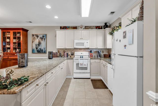 4870 Luster Leaf Cir Apt 104, Myrtle Beach, SC 29577