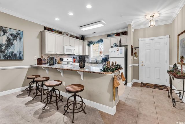 4870 Luster Leaf Cir Apt 104, Myrtle Beach, SC 29577