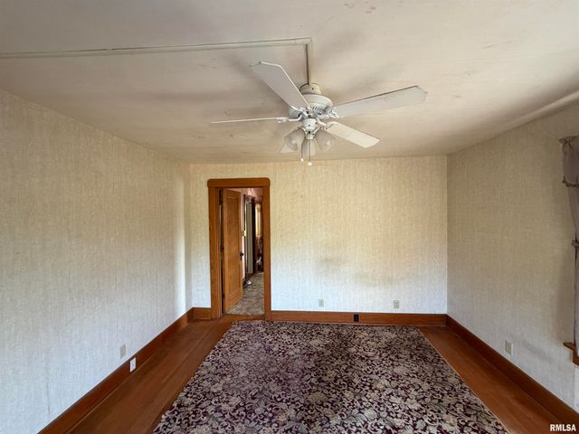 23611 N County Highway 22 Highway, Canton, IL 61520