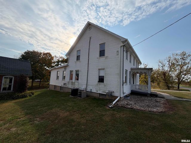 23611 N County Highway 22 Highway, Canton, IL 61520