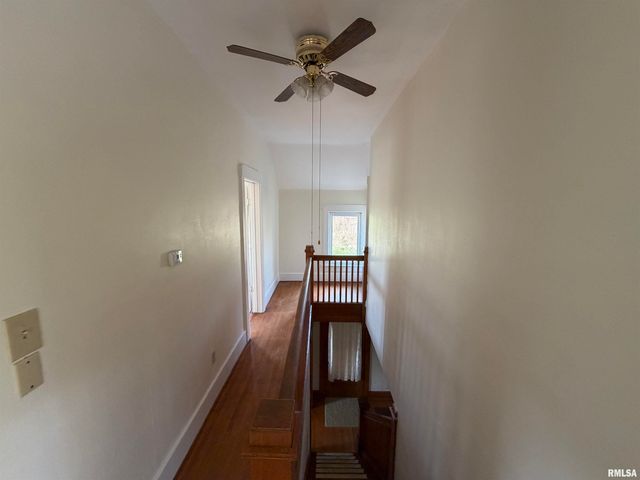 23611 N County Highway 22 Highway, Canton, IL 61520