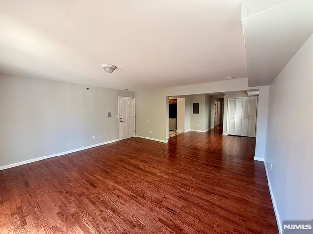 66 Montclair Avenue, Newark, NJ 07104