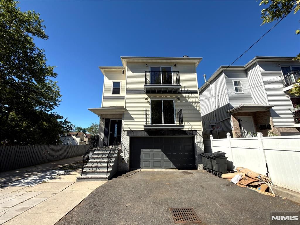 66 Montclair Avenue, Newark, NJ 07104