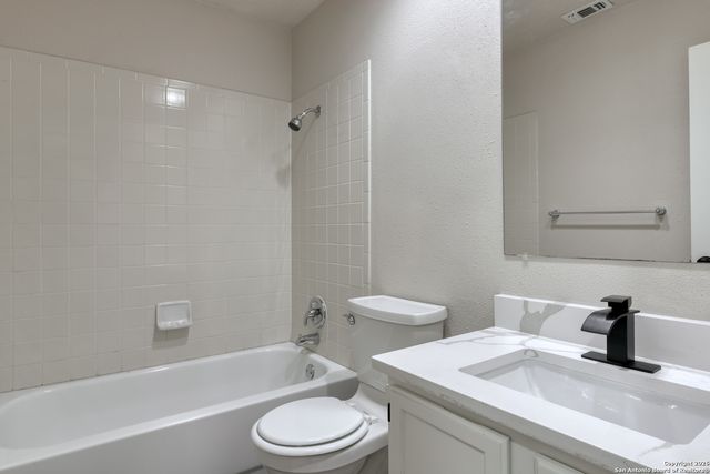 9723 Fortune Ridge, Converse, TX 78109