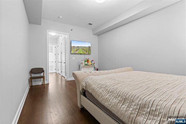 1600 Kaufer Lane 3, Fort Lee, NJ 07024