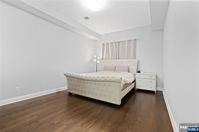 1600 Kaufer Lane 3, Fort Lee, NJ 07024
