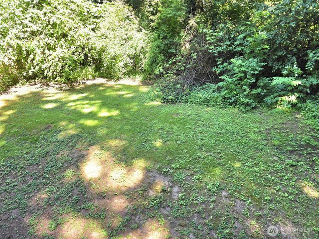 21724 E Terra Lane SE, Yelm, WA 98597