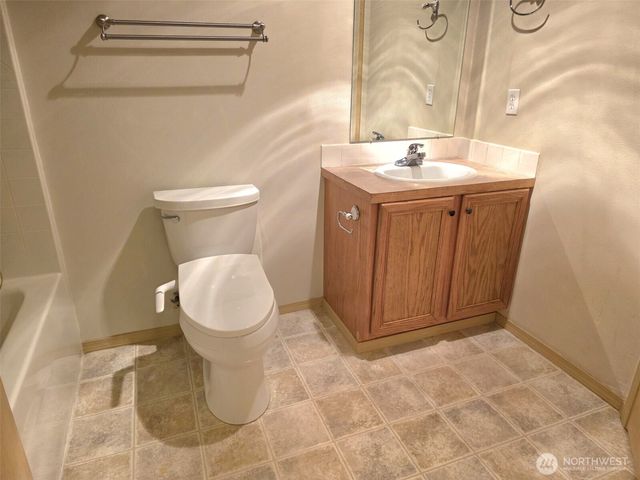 21724 E Terra Lane SE, Yelm, WA 98597