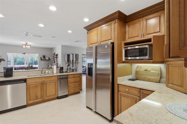 29922 BAYWOOD LANE, Wesley Chapel, FL 33543