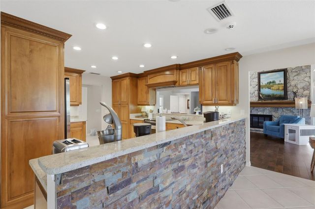 29922 BAYWOOD LANE, Wesley Chapel, FL 33543