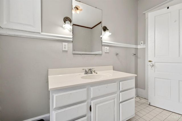 311 N Miami Avenue, Cleves, OH 45002