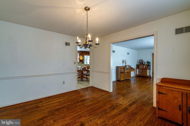 213 MAPLE AVE, Quarryville, PA 17566