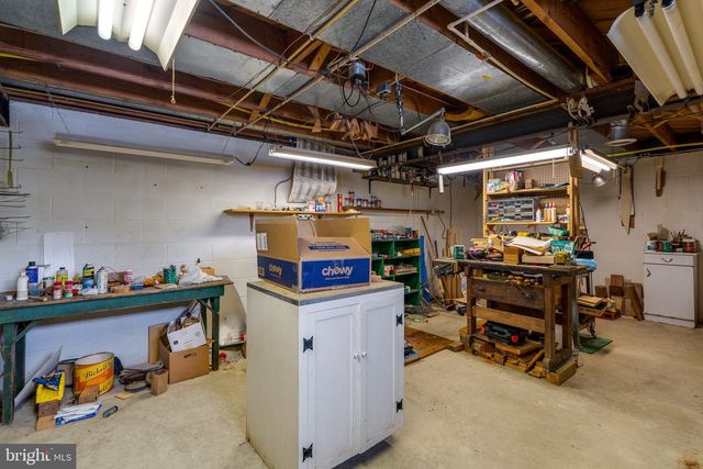 213 MAPLE AVE, Quarryville, PA 17566