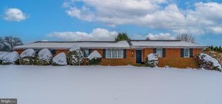 213 MAPLE AVE, Quarryville, PA 17566