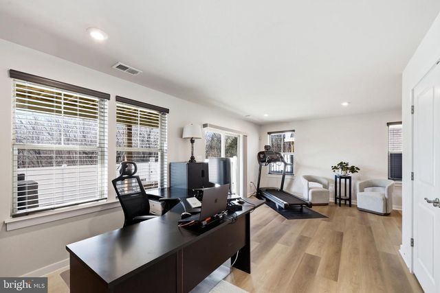 1027 VENIFENA TER SE, Leesburg, VA 20175