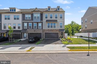 1027 VENIFENA TER SE, Leesburg, VA 20175