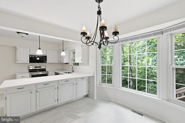 11831 ANTIETAM RD, Woodbridge, VA 22192