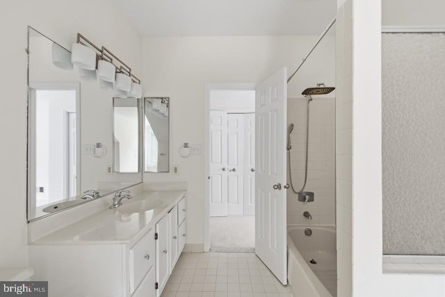 11831 ANTIETAM RD, Woodbridge, VA 22192