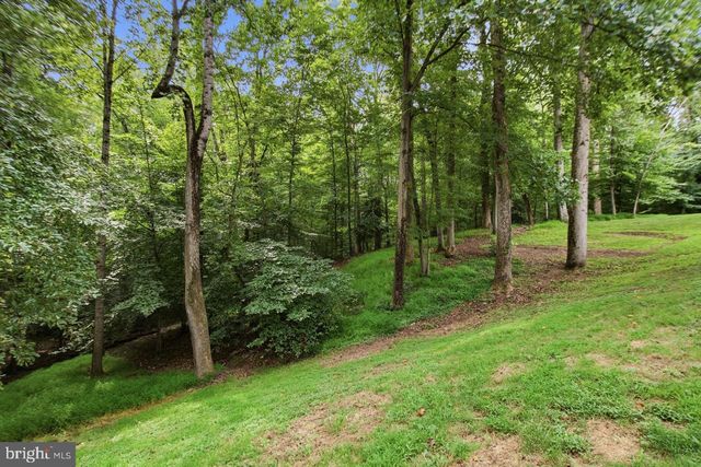 11831 ANTIETAM RD, Woodbridge, VA 22192