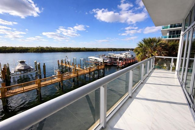 2890 N Ocean Dr, Hollywood, FL 33019