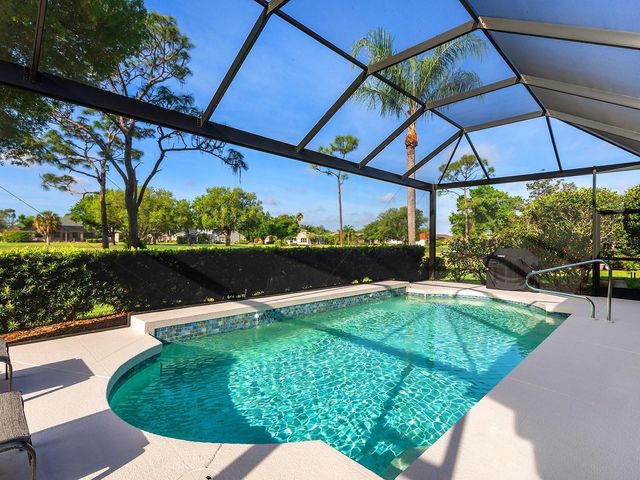 10106 GLENMORE AVENUE, Bradenton, FL 34202